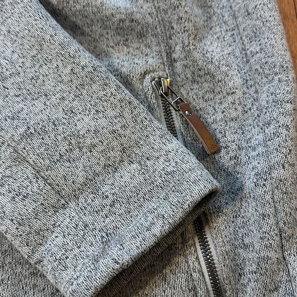 McKinley Large zip up sweater - Picture 4 of 4